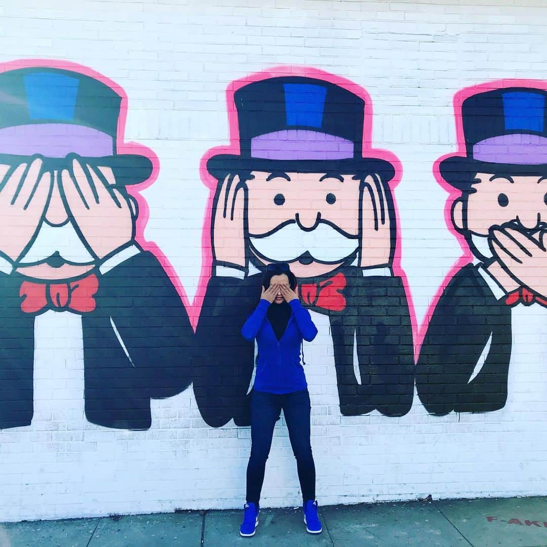 リサ・アンさんのインスタグラム写真 - (リサ・アンInstagram)「#TBT #Melrose #streetart 🙈🙉🙊」6月20日 20時31分 - thereallisaann