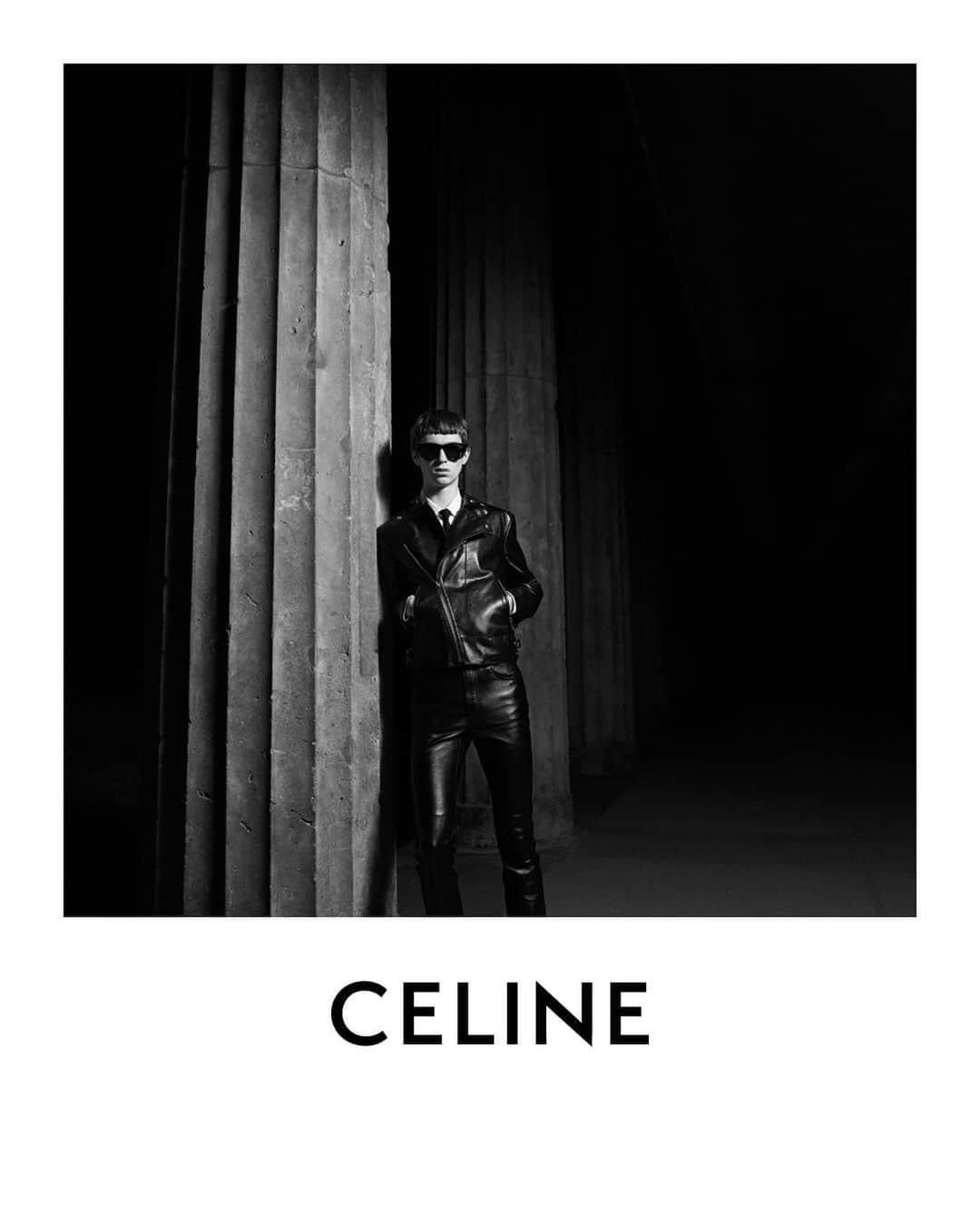 Celineさんのインスタグラム写真 - (CelineInstagram)「CELINE MEN WINTER 19  TOBIAS PHOTOGRAPHED IN BERLIN IN MARCH 2019 ⠀⠀⠀⠀⠀⠀ #CELINEBERLIN  #CELINEBYHEDISLIMANE」6月20日 21時13分 - celine