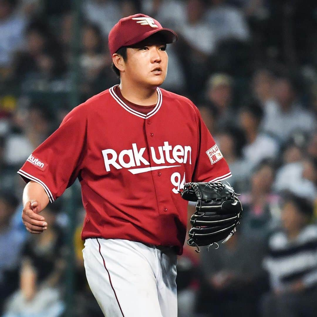 東北楽天ゴールデンイーグルスさんのインスタグラム写真 - (東北楽天ゴールデンイーグルスInstagram)「⚾️ ⚾️T 2-3 E⚾️ 今日も終盤までもつれた接戦を制してカード3連勝‼️ 石橋選手が8回途中2失点の好投で殊勲の4勝目✨ 最後は3連投の松井選手が今日も締めて 両リーグトップの23セーブ目🤩 打っては茂木選手が同点2点タイムリーを含む 5打数4安打2打点と大暴れ🔥 決勝打は7回2アウト1,2塁での島内選手の一打👏🏼 #rakuteneagles #RESTART #日本一の東北へ #石橋良太 #茂木栄五郎 #島内宏明」6月20日 21時56分 - rakuten_eagles