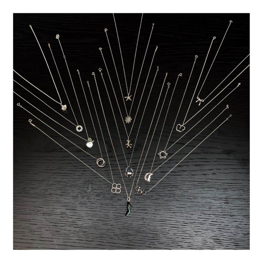 のインスタグラム：「-HIROB-﻿ new arrival﻿ vintage tiffany necklace﻿ ﻿ shooting star!!!﻿ ﻿ #hirob﻿ #baycrews﻿ #newarrival﻿ #vintageaccessories﻿ #tiffany﻿ #vintagetiffany﻿ ﻿ #ヒロブ﻿ #ベイクルーズ﻿ #ヴィンテージアクセサリー﻿ #ティファニー﻿ #ヴィンテージティファニー」