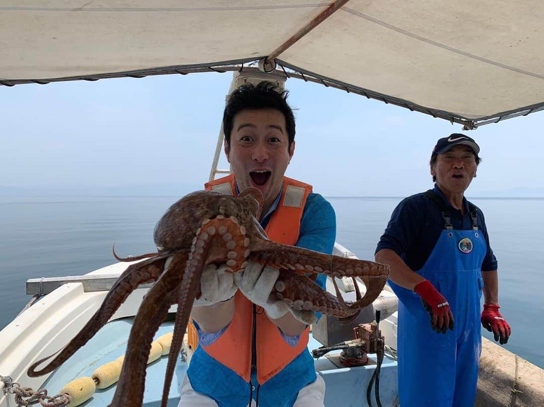 宮下純一さんのインスタグラム写真 - (宮下純一Instagram)「初めての獅子島で、初めてのタコ漁🐙🐙🐙🐙#かごピタ #いってみが #久しぶりの島ロケ #島民の方々凄く応援してくれてて感動」6月20日 23時04分 - junichi1017