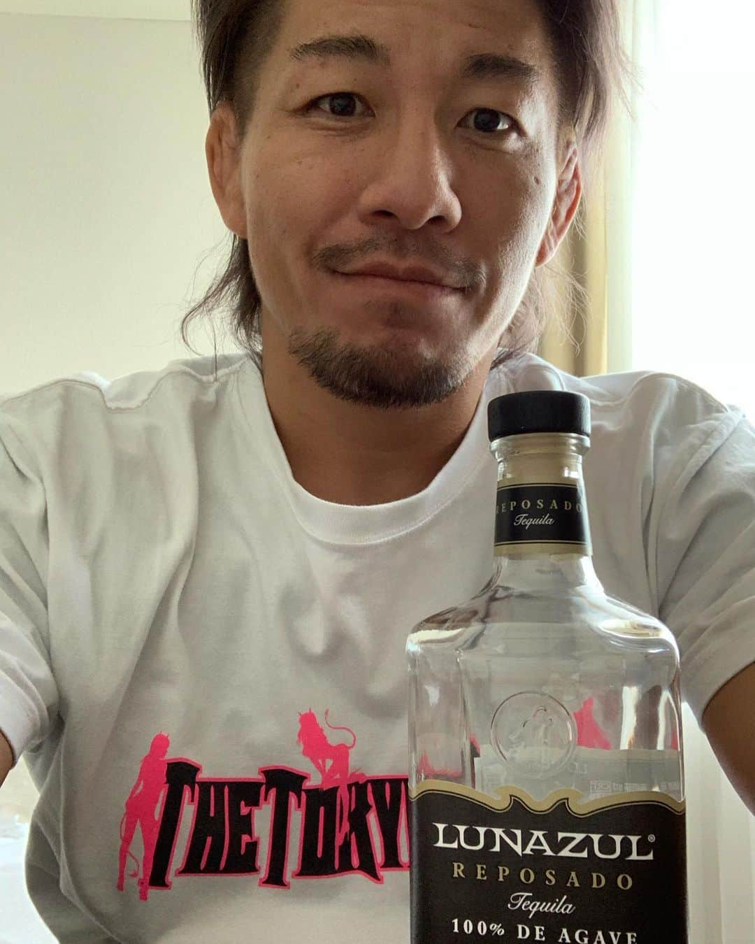 高橋裕二郎さんのインスタグラム写真 - (高橋裕二郎Instagram)「昨日の福島大会でテキーラを差し入れしてくれた方、ありがとうございました😊 1晩でいただきました〜♪」6月21日 8時35分 - the_tokyo_pimps