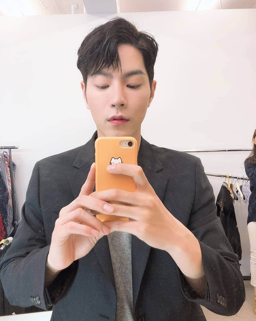 Just a girlさんのインスタグラム写真 - (Just a girlInstagram)「Hong Jong Hyun @hjonghyun ❤ For ARENA HOMME Magazine June Issue (+Behind-the-Scene) . . . . . . #홍종현 #HongJongHyun #koreanboy #kactor #koreandrama #koreanactor #맞팔 #셀스타그램 #셀카 #얼스타그램 #데일리 #선팔 #인스타그램  #l4l #f4f  #like4like  #おしゃれ #オシャレ #いいね返し #フォロー #韓国人 #韓国 #セルカ #自撮り #ファッ」6月21日 9時29分 - cecithegirl