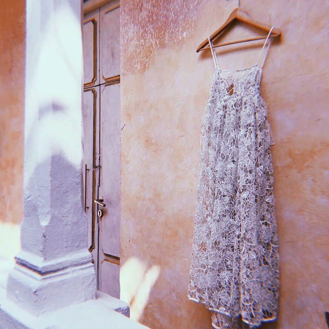 ブルーライフのインスタグラム：「the sundae tank mini dress by @forloveandlemons 🌸」