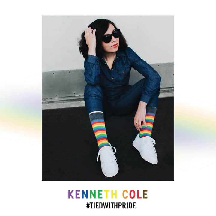 のインスタグラム：「LET YOUR PRIDE FLAG FLY. Show us how you’re #TiedWithPride for a chance to win one of our Pride Packs, created in partnership with UN Foundation @free.equal to support fair treatment and equal rights for the LGBTQ+ community.  To enter: -During the Sweepstakes Period: Visit the Kenneth Cole Instagram or Twitter page, OR the Kenneth Cole Facebook Page and post a photo or video showing us your PRIDE (which may, but is not required to, include you in Kenneth Cole Pride Collection products, Pride Kams, or other Kenneth Cole or rainbow and Pride-inspired products). OR click the link in the bio to submit your photo and get inspiration from past #TiedWithPride participants. -Must being following us @kennethcole on Instagram, Twitter or Facebook -MUST include the hashtag #TiedWithPride AND tag @kennethcole on the platform which you are posting your entry. Entries without this will be not be counted. -Instagram stories will not be considered.  Open to U.S. residents only, 18+. no purchase necessary. Sweeps ends 6/30 11:59pm est. Winners will be contacted via DM.」