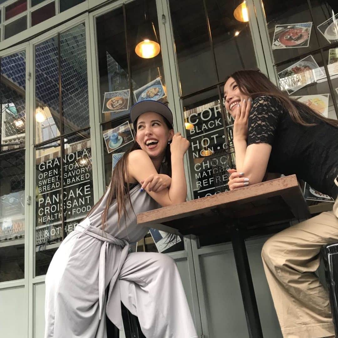 蒼怜奈のインスタグラム：「タイ🇹🇭楽しみ！！ 一年ぶりにいけるー♡  #旅行 #旅行コーデ #旅行好きな人と繋がりたい #タイ旅行 #タイ #海外旅行 #カフェ巡り #カフェさんぽ #グラビア #撮影会 #モデル #レースクイーン #釣りガール #kb2019 #あおいれいな #蒼怜奈」