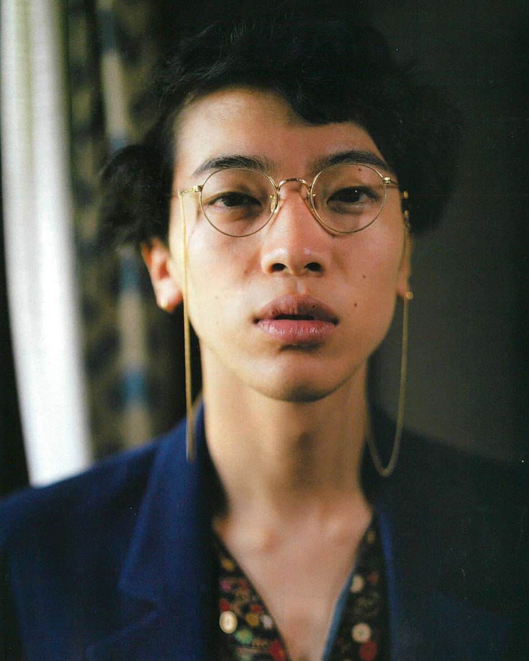 のインスタグラム：「Press info: BRUTUS 7月号にてThe spectacleとfuschiaをご紹介いただきました。名古屋特集と合わせてご覧ください！  #magazine  @brutusmag  #eyewear @retrospecsandco  #glassholder  #fuschia #store @globespecs_official  #tokyo  #opticalstore #wholesalebrand #ahlem #anneetvalentineyewear  #gernotlindner #globespecs  #lescalunetier  #lunor #laloop  #dianetaylor #robertmarcnyc」