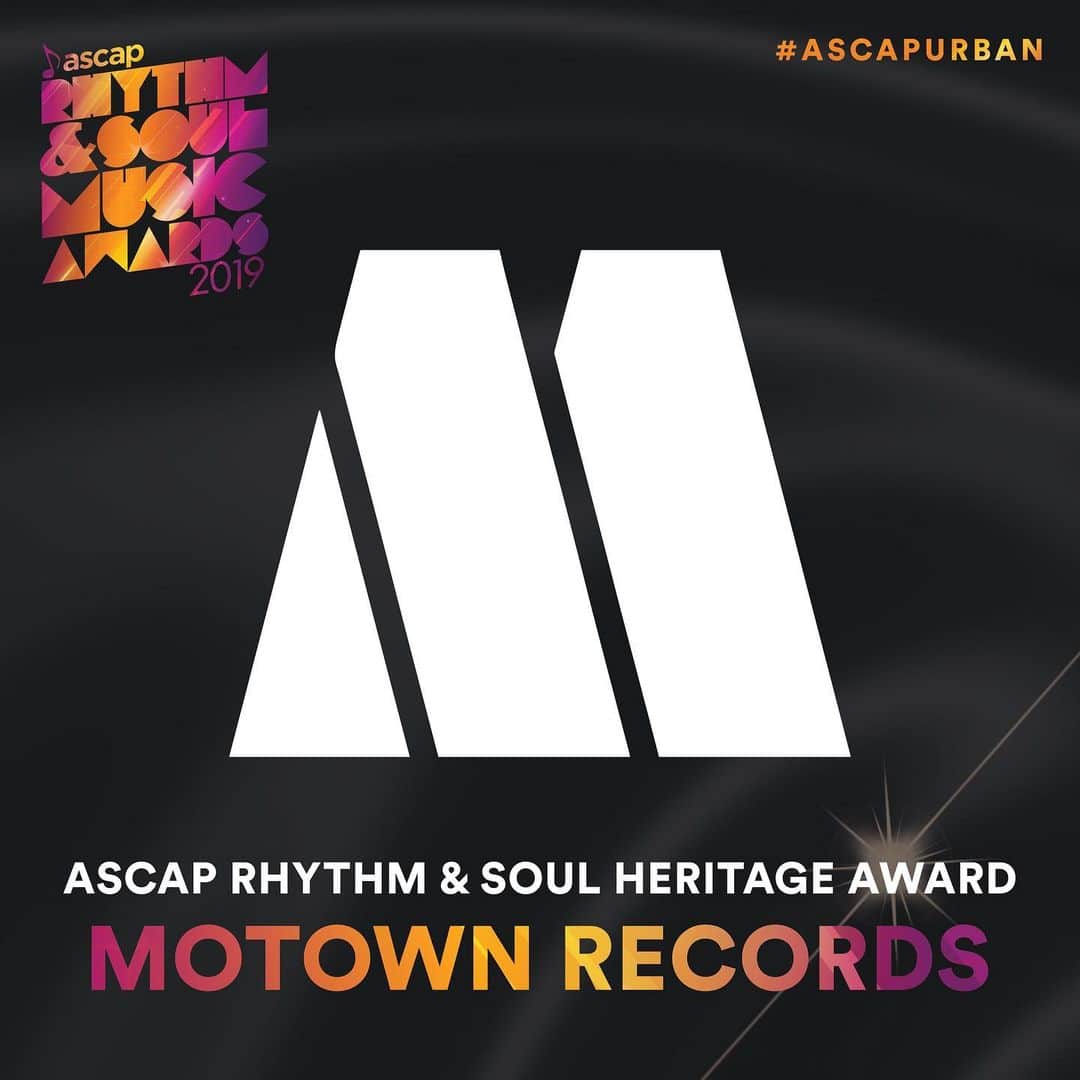 ASCAPさんのインスタグラム写真 - (ASCAPInstagram)「Tonight we honor #TI, #Motown & #ASCAPUrban award-winning songwriters & publishers at the #ASCAP Rhythm & Soul 🏆 We’ll be LIVE on Instagram on the red carpet with host @kosine5internz at 6PM PT. Tune in! #BlackMusicMonth」6月21日 1時07分 - ascap