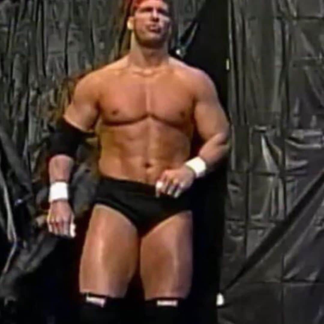 ストーン・コールド・スティーブ・オースチンのインスタグラム：「Extreme Championship Wrestling.  Superstar Steve Austin #tbt #paulheyman #goodtimes」