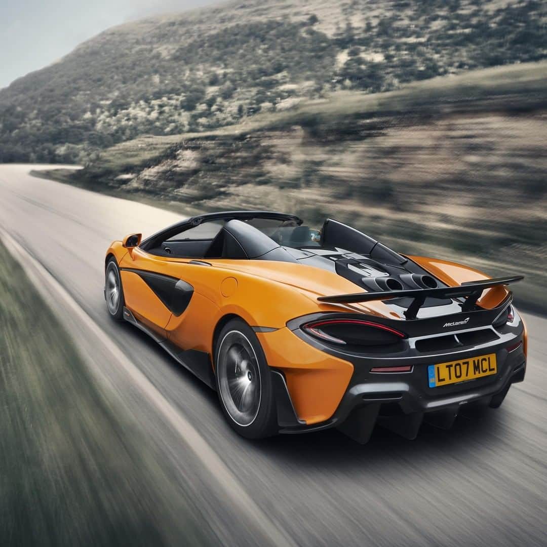 McLaren Automotiveさんのインスタグラム写真 - (McLaren AutomotiveInstagram)「Europe’s “last great wilderness” the highlands of Scotland offers some of the most stunning scenery in the world. The roar of the 3.8 litre twin turbo V8 echoing across the hills – it’s a noise that will stay with you… #600LTSpider」6月21日 1時48分 - mclarenauto