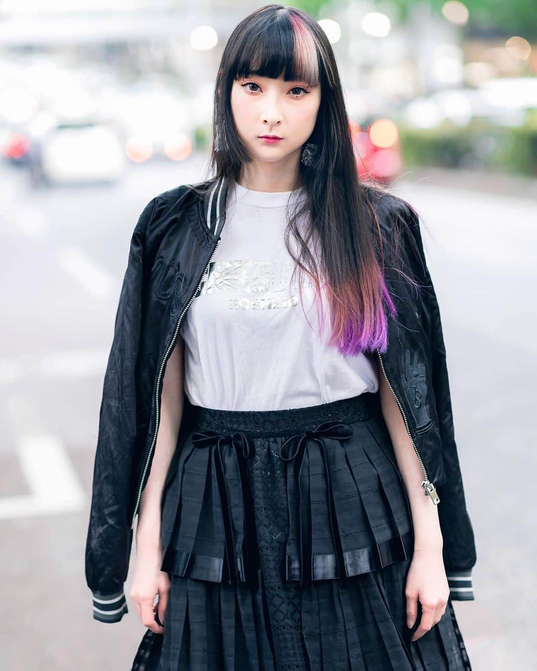 Harajuku Japanさんのインスタグラム写真 - (Harajuku JapanInstagram)「@RinRinDoll on the street in Harajuku wearing a satin jacket off shoulder over a @MichikoKoshino t-shirt, a Rurumu tiered skirt, loose socks, and Puma sneakers.」6月21日 2時20分 - tokyofashion