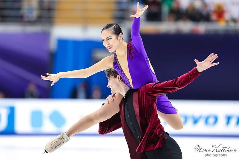 ティモシー・コレトさんのインスタグラム写真 - (ティモシー・コレトInstagram)「It’s that time of the year, again! So excited to be competing in our third NHK trophy this year, and our first ever competition in China at CoC in Chongqing! Let’s gooooo 🇯🇵🇨🇳」6月21日 3時23分 - timkoleto