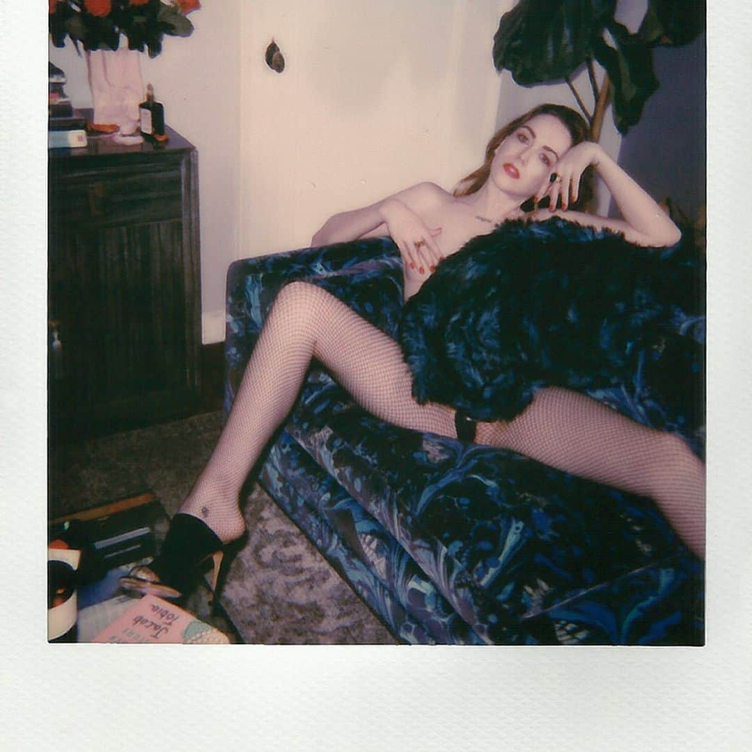 ジェイミー・クレイトンさんのインスタグラム写真 - (ジェイミー・クレイトンInstagram)「THE POLAROIDS. 📸 @gabrielmagdaleno」6月21日 4時03分 - msjamieclayton