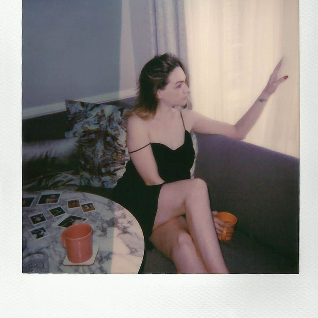 ジェイミー・クレイトンさんのインスタグラム写真 - (ジェイミー・クレイトンInstagram)「THE POLAROIDS. 📸 @gabrielmagdaleno」6月21日 4時03分 - msjamieclayton