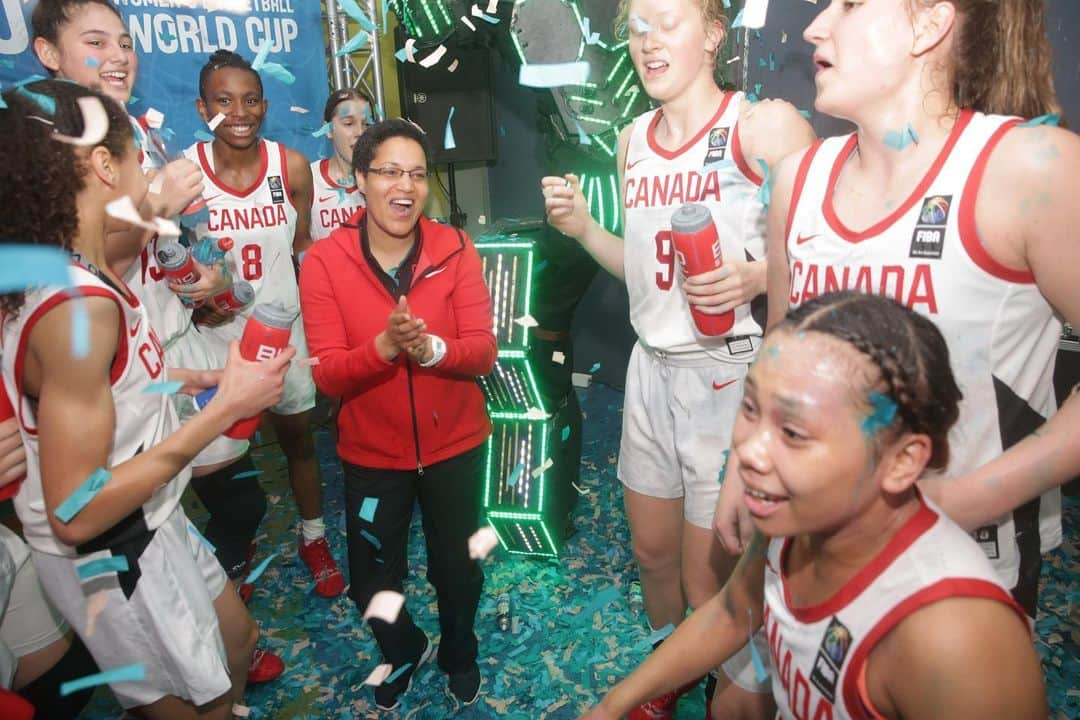 FIBAさんのインスタグラム写真 - (FIBAInstagram)「@canadabasketball 🇨🇦 is the first team to qualify to the #FIBAU17 from the Women’s #FIBAU16Americas! 🎉」6月21日 4時07分 - fiba