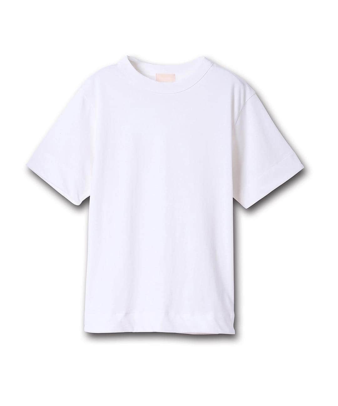 Maison de Beigeさんのインスタグラム写真 - (Maison de BeigeInstagram)「《online limited items》﻿ crew neck t-shirts﻿ ¥7,800+tax  #maisondebeige #maison_de_beige #mb #tshirt #summerfashion #cluel #cluelmagazine #メゾンドベージュ #tシャツ #tシャツコーデ #夏コーデ #夏ファッション #カジュアルコーデ #カジュアルファッション #クルーエル」6月21日 10時14分 - maison_de_beige