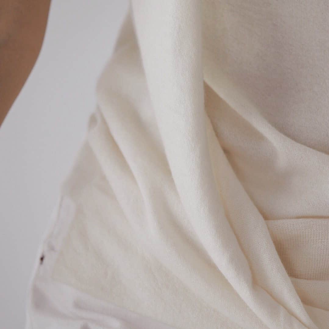 のインスタグラム：「Materials that raise the bar.」
