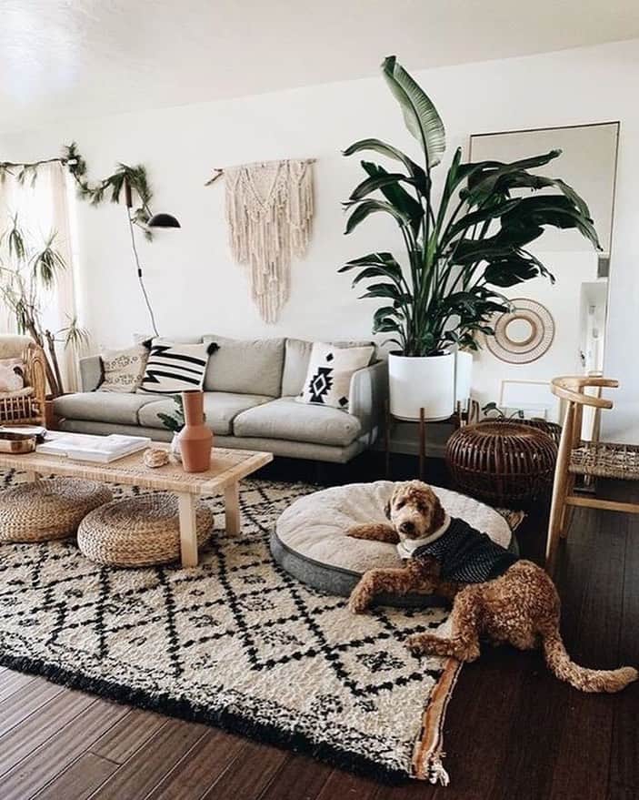 のインスタグラム：「if this was my house... I would never leave!😍 #chaserbrand #viapinterest #housegoals #houseinspo」