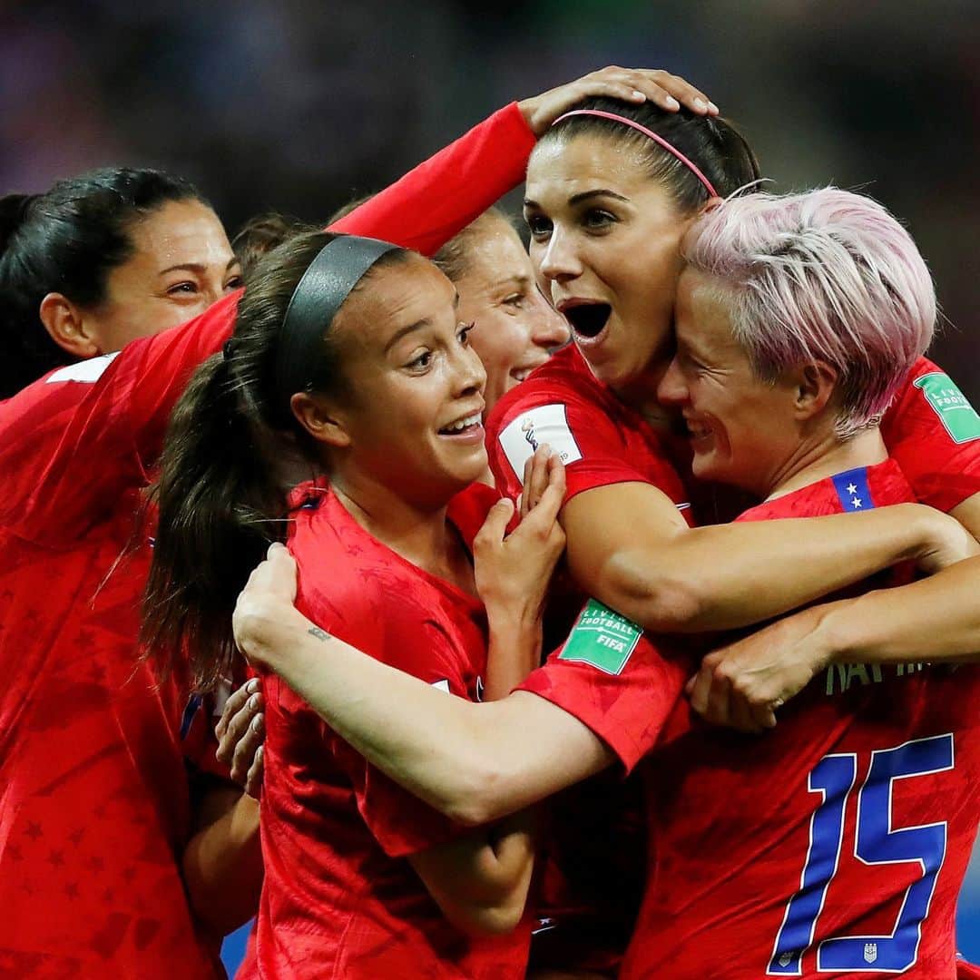 Major League Soccerさんのインスタグラム写真 - (Major League SoccerInstagram)「Group stage scenes. Congrats to the @uswnt & @canadasoccer for advancing to the #FIFAWWC knockout round! 🇺🇸🇨🇦」6月21日 6時35分 - mls