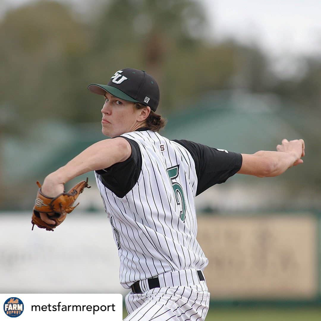 ニューヨーク・メッツさんのインスタグラム写真 - (ニューヨーク・メッツInstagram)「Young goat 🐐 . . . .  #tbt to deGrom’s college days at @stetson_baseball. 👀 #LGM #Mets #deGromination」6月21日 7時32分 - mets