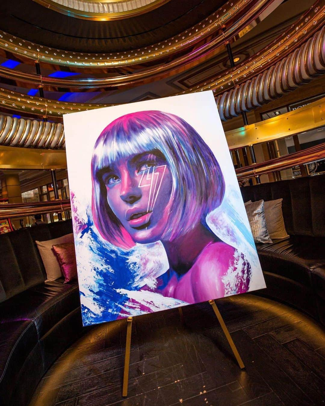 The Venetian Las Vegasさんのインスタグラム写真 - (The Venetian Las VegasInstagram)「🎨🍸 #TONIGHT 🎨🍸 Live art and curated cocktails come together as The Cocktail Collective Presents: Art & Craft at @ElectraLasVegas with artist and painter @KoaPaden. #Vegas #art #cocktails #ThirstyThursday」6月21日 7時27分 - venetianvegas