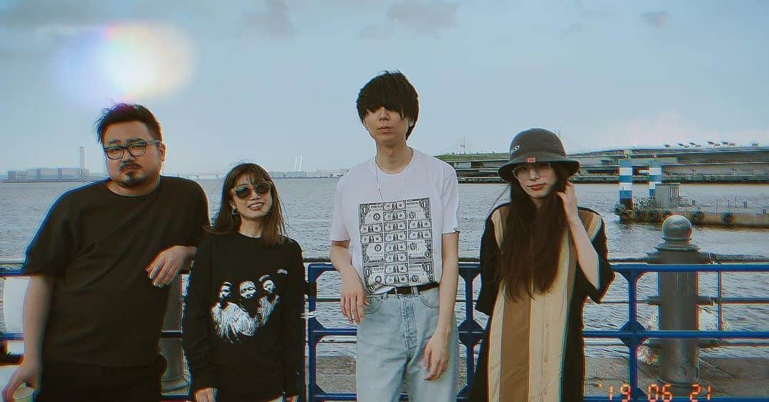 ほな・いこかのインスタグラム：「ゲスの極み乙女。横浜ver.」