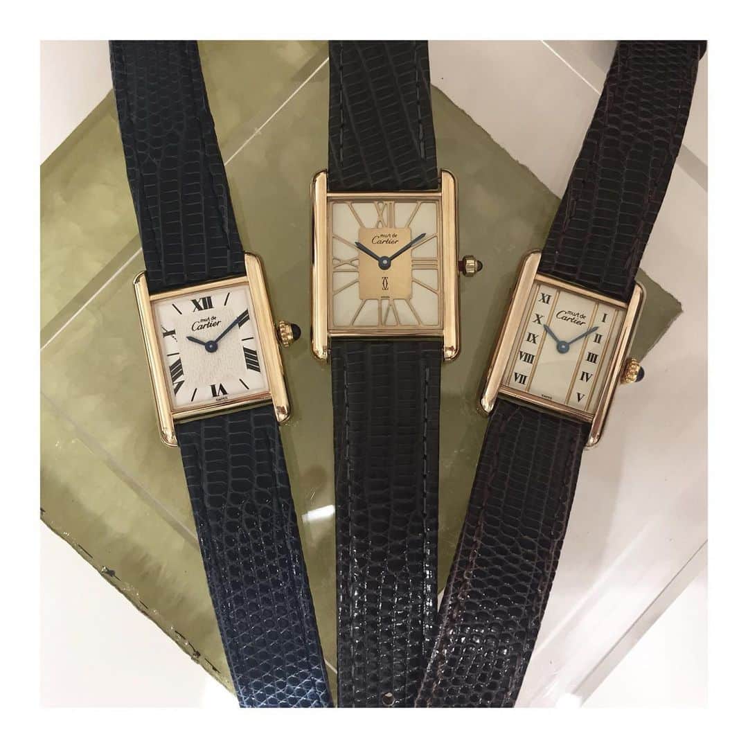 のインスタグラム：「-HIROB渋谷ヒカリエ-﻿ vintage must de cartier tank ¥200,000〜¥205,000+tax  サイズやモデル多数揃ってます！  お問い合わせ先﻿ tel:03-6434-1699﻿ ﻿ #hirob﻿ #hirobshibuya﻿ #baycrews﻿ #vintagewatch﻿ #cartiertank #shibuya ﻿ #ヒロブ﻿ #ヒロブ渋谷﻿ #ベイクルーズ﻿ #ヴィンテージウォッチ﻿ #グッチ ﻿#渋谷 ﻿」