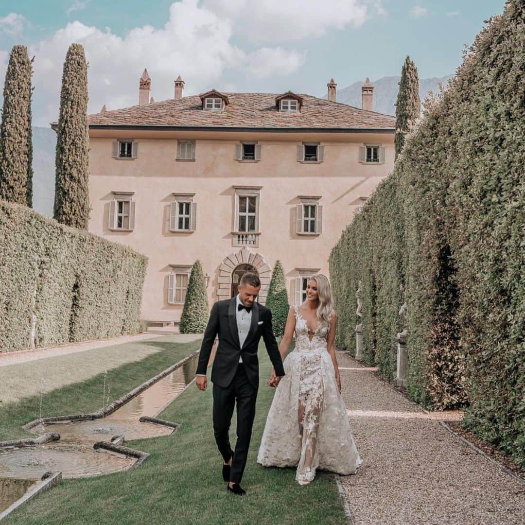 ギルフィ・シグルズソンのインスタグラム：「Amazing weekend in 🇮🇹💍 thanks @thom__sweeney for the help! 🙌🏼」