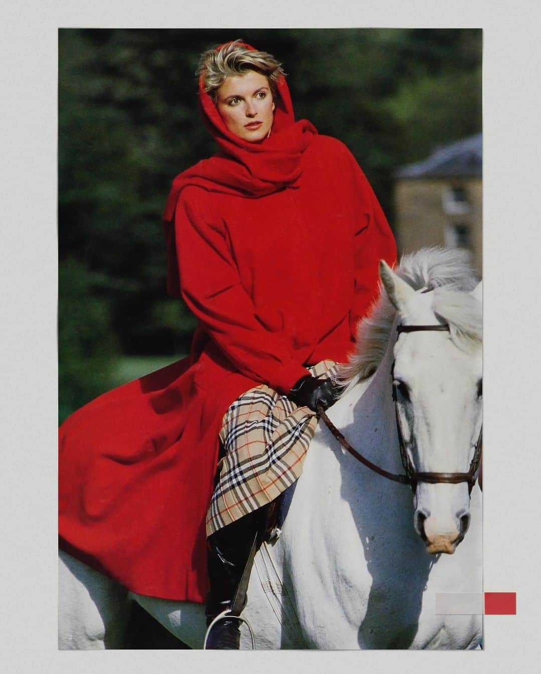 Burberryさんのインスタグラム写真 - (BurberryInstagram)「Burberry Equestrian campaigns – 1995, 1993, 1986 – in celebration of #RoyalAscot . In the twentieth century, #Burberry made clothing and accessories designed for those with a love of horses – catering to both the adventurous and leisurely rider . #TBRT」6月21日 18時28分 - burberry