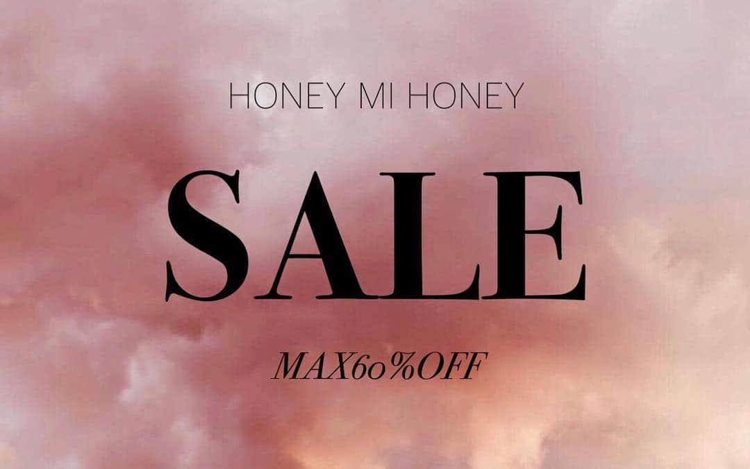 HONEY MI HONEY OFFICIALさんのインスタグラム写真 - (HONEY MI HONEY OFFICIALInstagram)「《SUMMER SALE START》  今すぐ使えるアイテムがお得にご購入頂けるサマーセールがスタート！ この機会をお見逃しなく！ .  TOKYO店・OSAKA店 明日6/22よりSTART  オンラインストア 本日17時START  @honeymihoney_official  @honeymihoney_style  #HONEYMIHONEY #sale」6月21日 18時48分 - honeymihoney_official