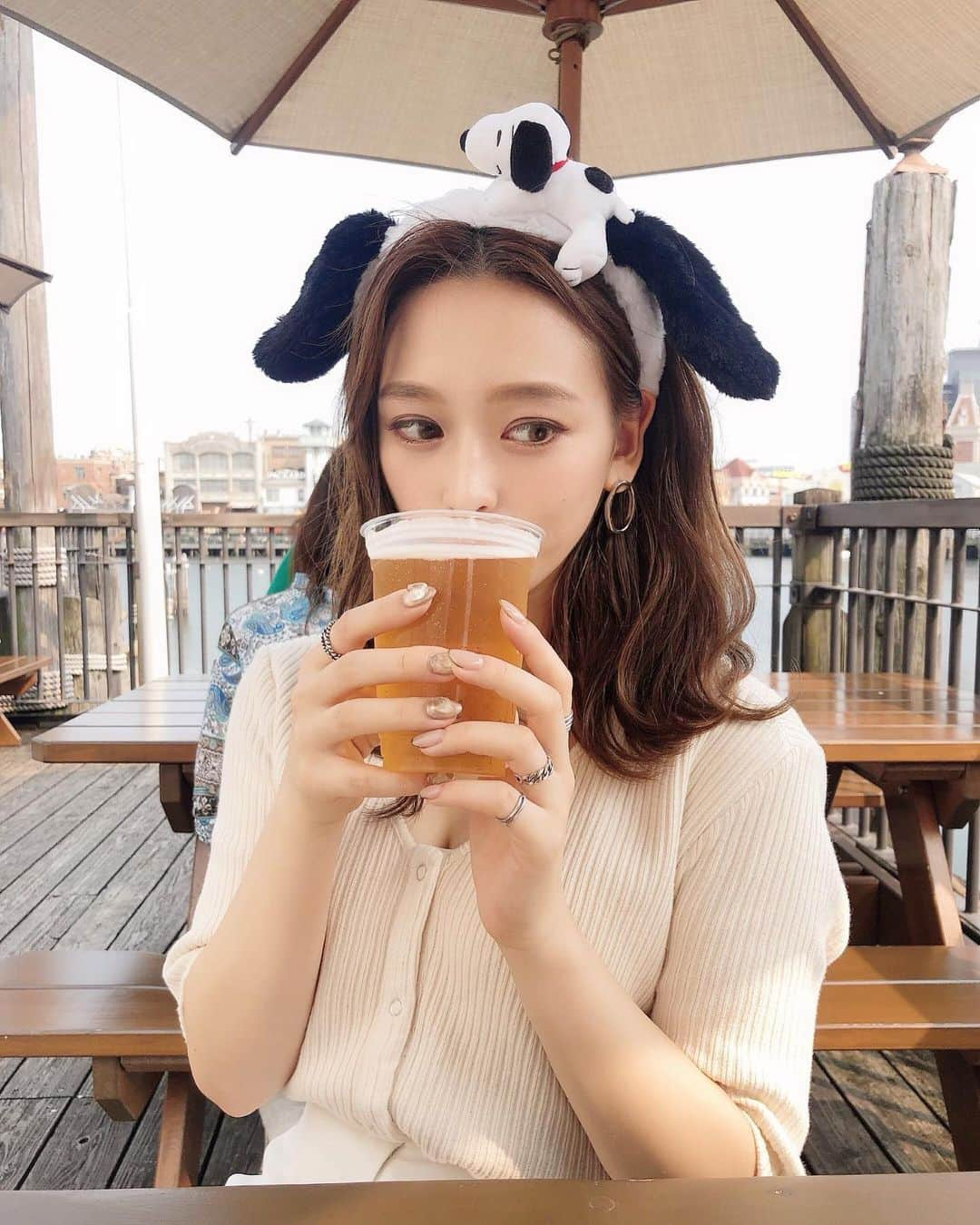 古川貴絵さんのインスタグラム写真 - (古川貴絵Instagram)「ビール。この瞬間が幸せ🙂 #usj #ユニバ」6月21日 18時52分 - _kiegram