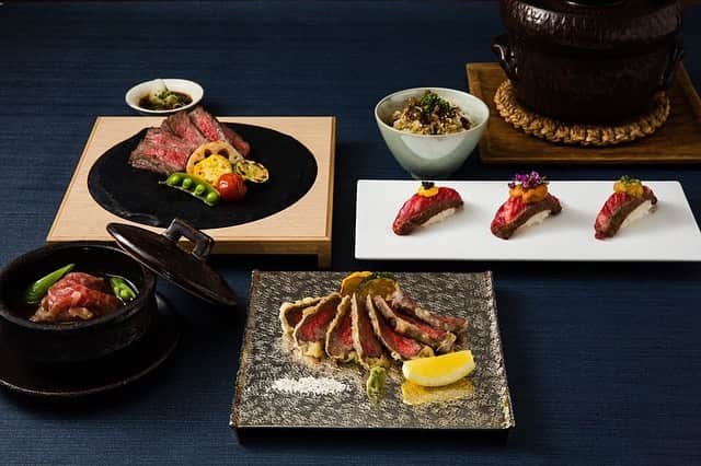 Conrad Tokyoのインスタグラム：「解放感溢れる美しいスカイビューが窓外に広がる日本料理「風花」では、贅を凝らした五感で味わう夏季限定の旬食メニューをご用意いたします。 http://ow.ly/vzKb50uJzjF Unagi & Wagyu Beef Specialty at Kazahana #コンラッド東京 #ホテル #汐留 #東京 #日本 #新橋 #風花 #日本料理 #うなぎ #せいろ蒸し #夏 #逸品 #鰻 #夏の風物詩 #和牛 #天婦羅 #握り #ConradTokyo #StayInspired #Conrad #hotel #Tokyo #Japan #Shiodome #Shinbashi #Kazahana #Japanese #unagi #eel #wagyu」