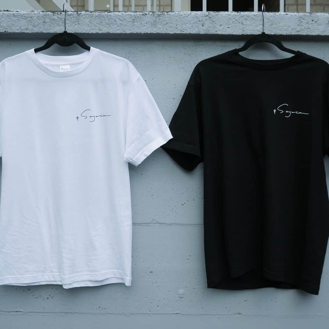 沙夜香さんのインスタグラム写真 - (沙夜香Instagram)「【New Goods】  Tシャツ COLOR : WHITE/BLACK SIZE : S/M/L PRICE : ¥3,500-  #sayacan」6月21日 19時21分 - sayaka_512