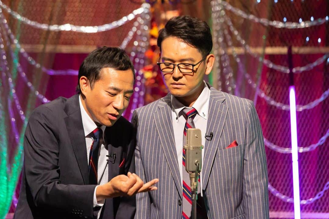 BSスカパー「BAZOOKA!!!」のインスタグラム：「【PHOTO GALLERY】  2019年6月17日放送 BAZOOKA!!!#262 『ザ・ヤバイ師匠 東と西の兵たち』 画像：(c)BAZOOKA!!! #BAZOOKA  #スカパー  #BSスカパー」