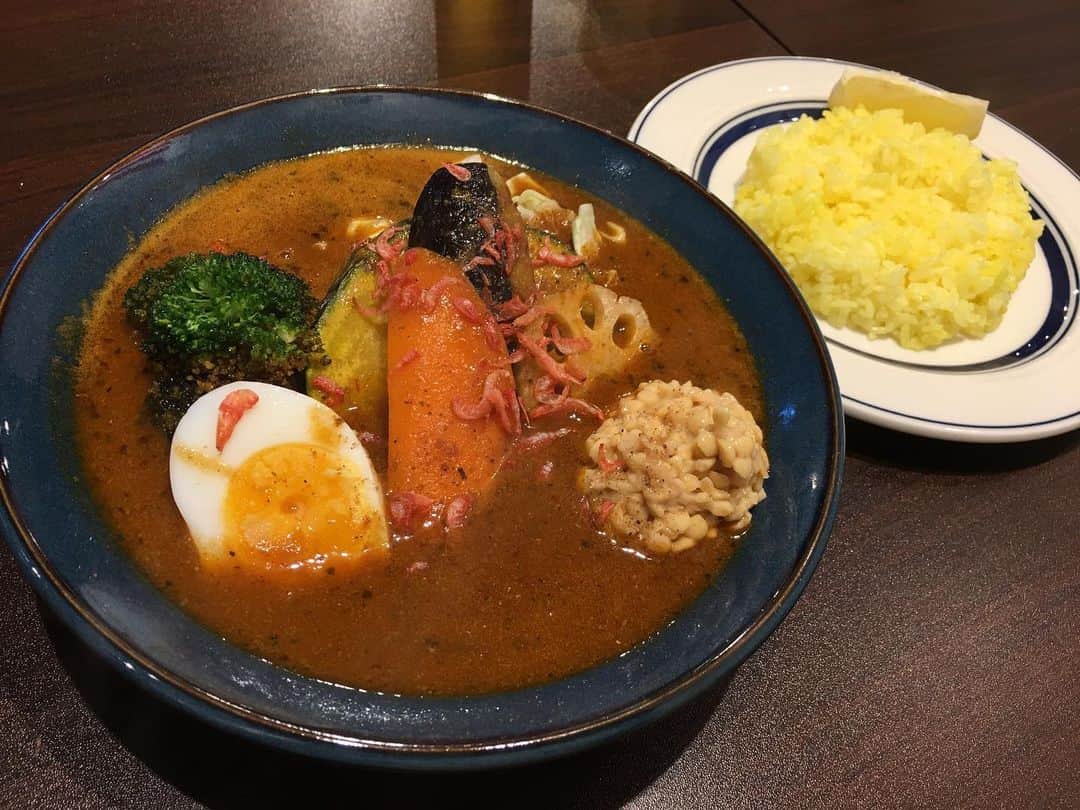 NAOTOさんのインスタグラム写真 - (NAOTOInstagram)「先日ようやく、押尾コータローさんイチオシで、大阪にあるスープカレーjackさんへ。 今までテイクアウトとカレーEXPOでしか食べた事が無かったのですが、やっぱり店舗で頂くと、数段美味しい❗️ 本格的な札幌スープカレーが大阪で食べられる数少ないお店です。 また行こうっと。😊 #押尾コータロー #日本スープカレー協会広報宣伝担当理事」6月21日 10時40分 - naoto_poper