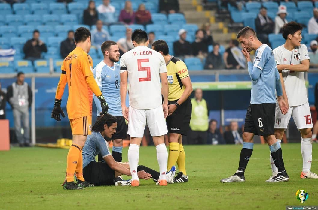 エディンソン・カバーニさんのインスタグラム写真 - (エディンソン・カバーニInstagram)「#URU 2-2 #JAP #CopaAmerica #URUJAP」6月21日 11時20分 - cavaniofficial21