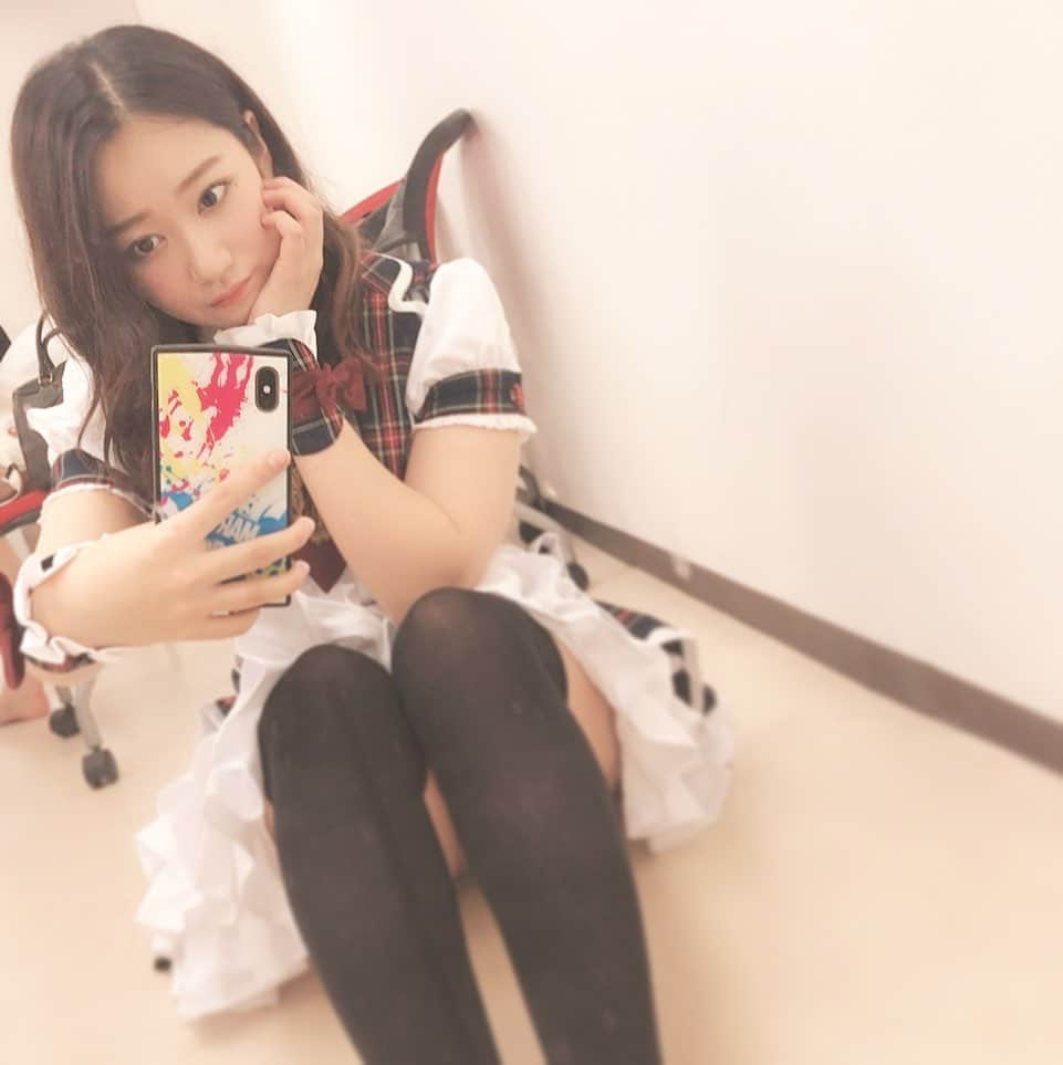 北澤鞠佳さんのインスタグラム写真 - (北澤鞠佳Instagram)「👗💞 ・ ・ #バクステ #akihabaraバックステージpass #アキバ #秋葉原 #衣装 #制服 #アイドル衣装 #アイドル #メイド #秋葉原アイドル #体育座り #ポニーテール #ポニテ #ヘアスタイル #ヘアアレンジ #ニーハイ #ニーハイソックス #コスプレ #akihabara #idol #japan #followme #일상 #일상스타그램 #패션 #아이돌 #머리스타그램 #일본 #아키하바라 #桃色革命」6月21日 11時54分 - mariko_kakaka