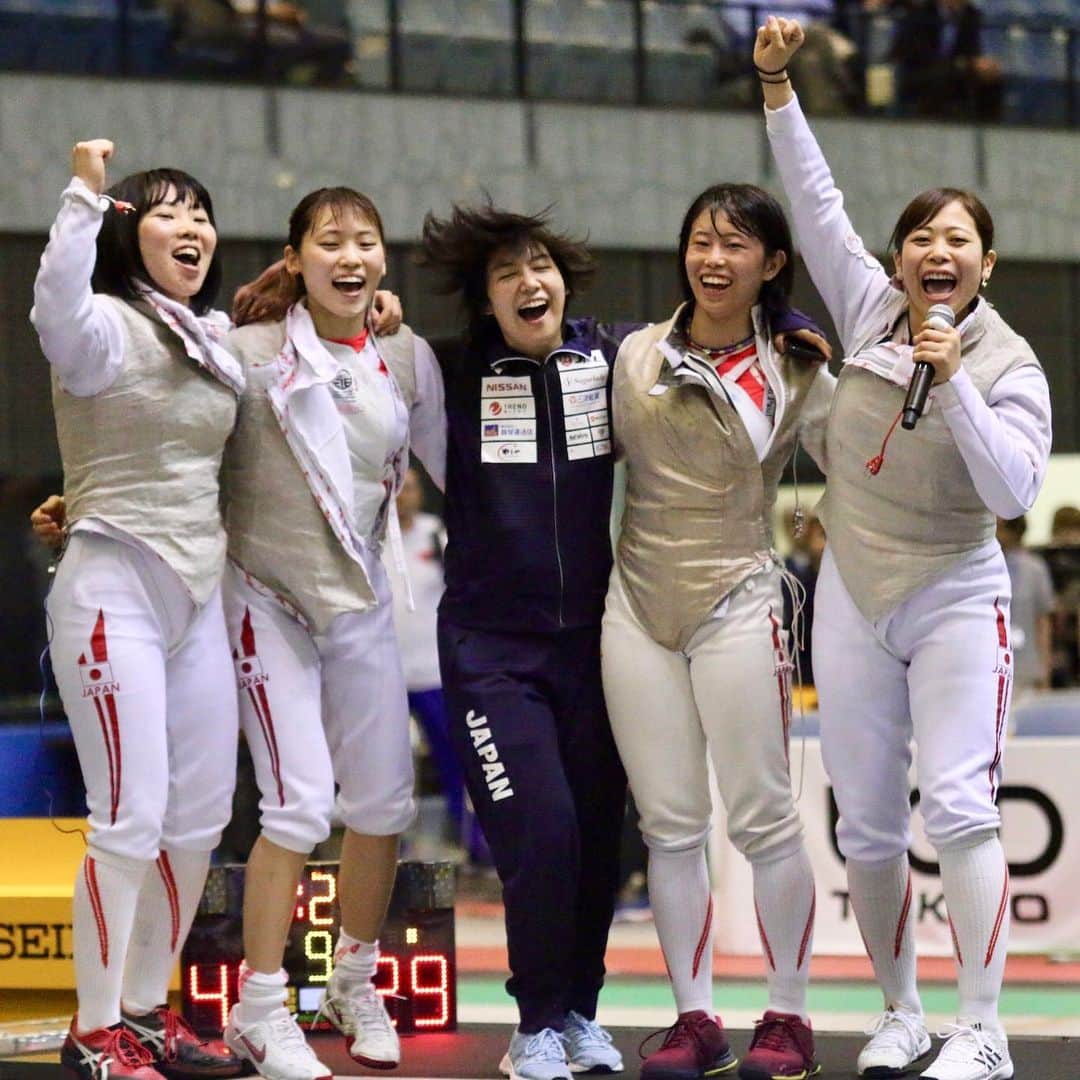 The Japan Timesさんのインスタグラム写真 - (The Japan TimesInstagram)「Fencers around the globe are currently fighting for spots at the 2020 Summer Games, racking up points through International Fencing Federation-sanctioned tournaments during the one-year Olympic qualification period that kicked off in early April. Overall, the Japanese national team had a good Asian Championships on its home turf. It captured four gold medals overall, two of which came from the men’s and women’s foil team events. It was the first time for the country to win a team gold medal in three Asian Championships. (Kaz Nagatsuka photos) . . . . . . #Japan #Tokyo #Chiba #sports #fencing #Olympics #TokyoOlympics #Tokyo2020 #日本 #東京 #千葉 #スポーツ #フェンシング #五輪 #オリンピック #東京オリンピック #🤺」6月21日 12時01分 - thejapantimes