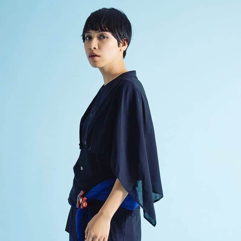 playfulさんのインスタグラム写真 - (playfulInstagram)「【オススメitem☝️】 〈ワイズY'sサマーウールケープ付き半袖シャツ 濃紺M位〉 (¥19,224) https://www.playful-dc.com/mobile/products/detail72523.html  #followmeto #fashion#playful#usedclothing #osaka#instapic#instafollow#instagood#instafashion#ootd#outfittoday #プレイフル #古着コーデ #お洒落さんと繋がりたい #photoshop #着画くらぶ  #ワントーン#サマーウール#ケープ#春夏#古着屋さん#ワイズ  #ys#夏#海」6月21日 12時08分 - playful_dc