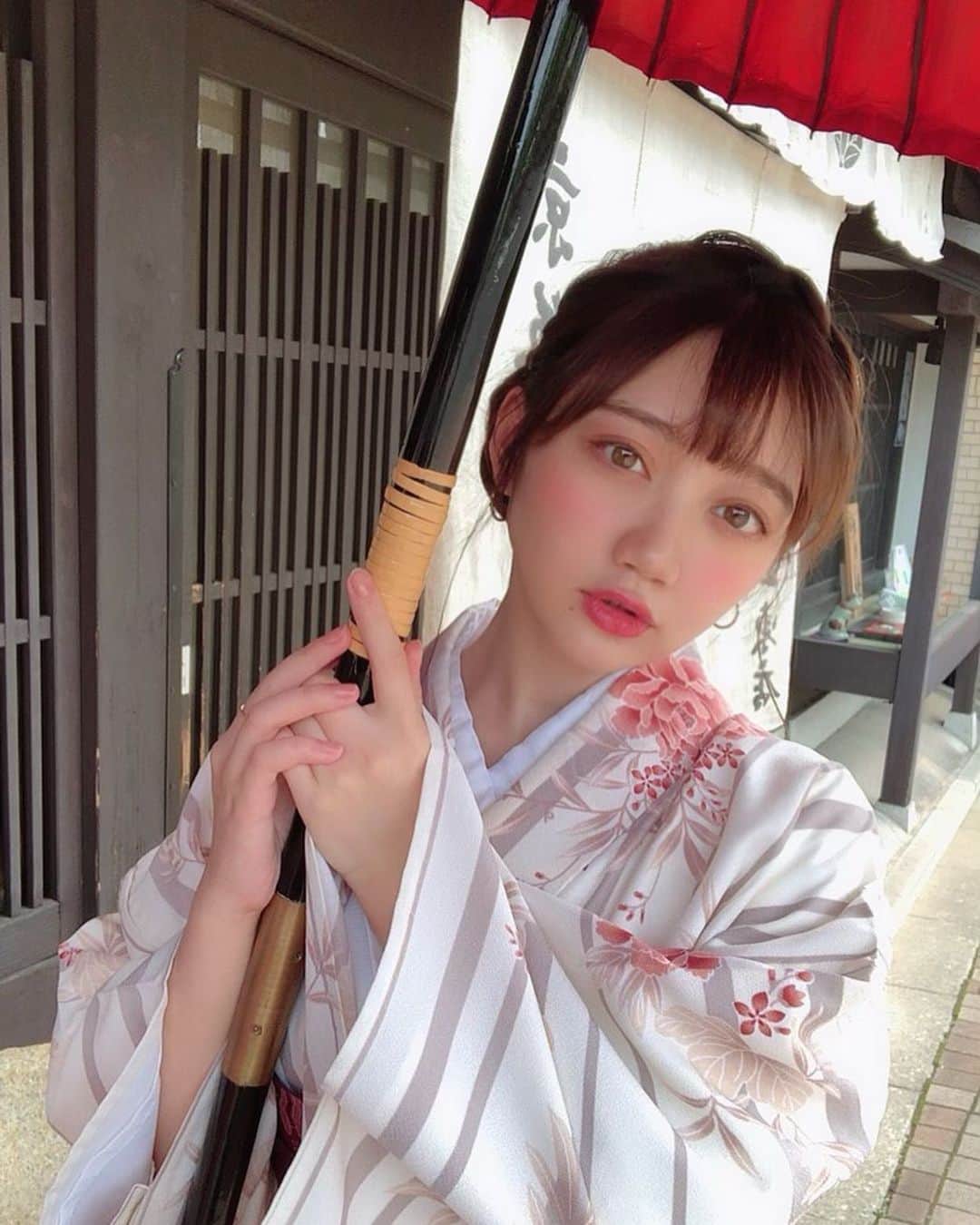 小澤しぇいんさんのインスタグラム写真 - (小澤しぇいんInstagram)「京都〜🏯👘🍡 着物来たり和菓子作りしたり、 花見小路で舞妓さんに会ったり、日本って素敵〜って思えた一日。 嵐山の素敵な風景を見ながら美味しい天ぷら蕎麦がものすごく美味しかった❤️ 癒された〜💕」6月21日 12時20分 - 1217_shane