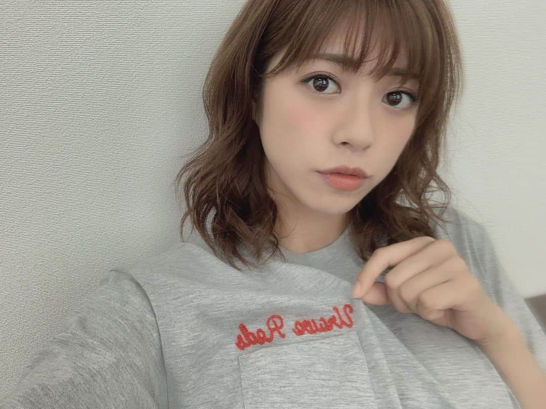 わちみなみさんのインスタグラム写真 - (わちみなみInstagram)「今日はレッズTシャツ⭐️」6月21日 12時14分 - wacchime