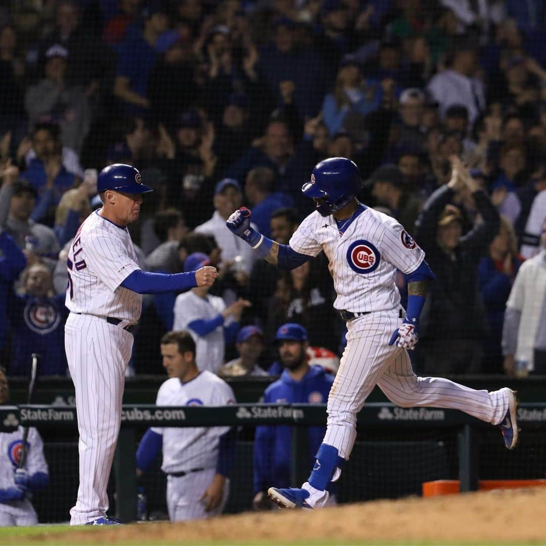 シカゴ・カブスさんのインスタグラム写真 - (シカゴ・カブスInstagram)「#Cubs win! @adbert01 earns the W in his @mlb debut! #EverybodyIn」6月21日 12時19分 - cubs