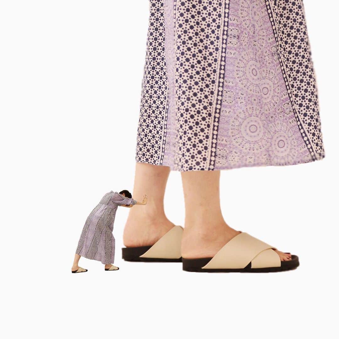 JOURNAL STANDARDさんのインスタグラム写真 - (JOURNAL STANDARDInstagram)「<PLAKTON>  sandal ¥8,900+tax code:19093410007510  #journalstandard  #baycrews #plakton #ladies #womenswear #fashion @plaktonofficial」6月21日 12時48分 - journalstandard.jp