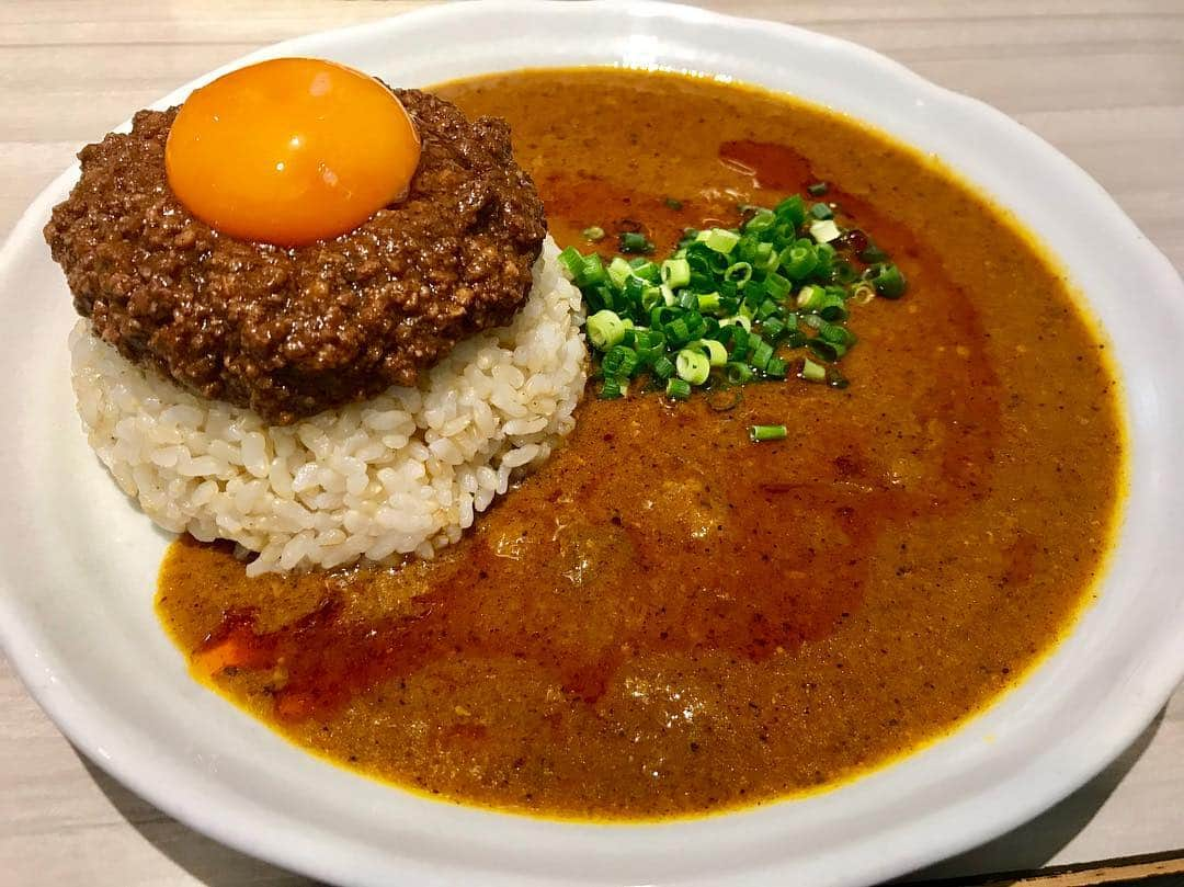 伊東秀和さんのインスタグラム写真 - (伊東秀和Instagram)「キーマカレー🌟 久しぶりのカレー💥💥💥大満足のランチ！美味しかった！！エネルギー入りました💪#荻窪 #吉田カレー #ランチ #夏バテ防止 #キーマカレー」6月21日 13時50分 - hide9a2019