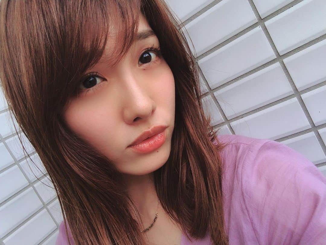 のインスタグラム：「* お知らせです❤️ 舞台『夕-ゆう-』出演することが決まりました🤗 * 脚本：宅間孝行／演出：田邊俊喜 会場：シアターサンモール 上演スケジュール　8月7日（水）～18日（日） ■チケット 先行販売：6月25日（火）10：00～6月30日（日）23：59 一般発売：7月6日（土）10：00 カンフェティ チケット購入→ https://www.confetti-web.com/detail.php?tid=53223& 公式サイト→ https://www.yuu-stage.net/ * 皆さん今年の夏に是非見に来てください🥰🥰 * * #舞台です #お楽しみに #よろしくお願いします」