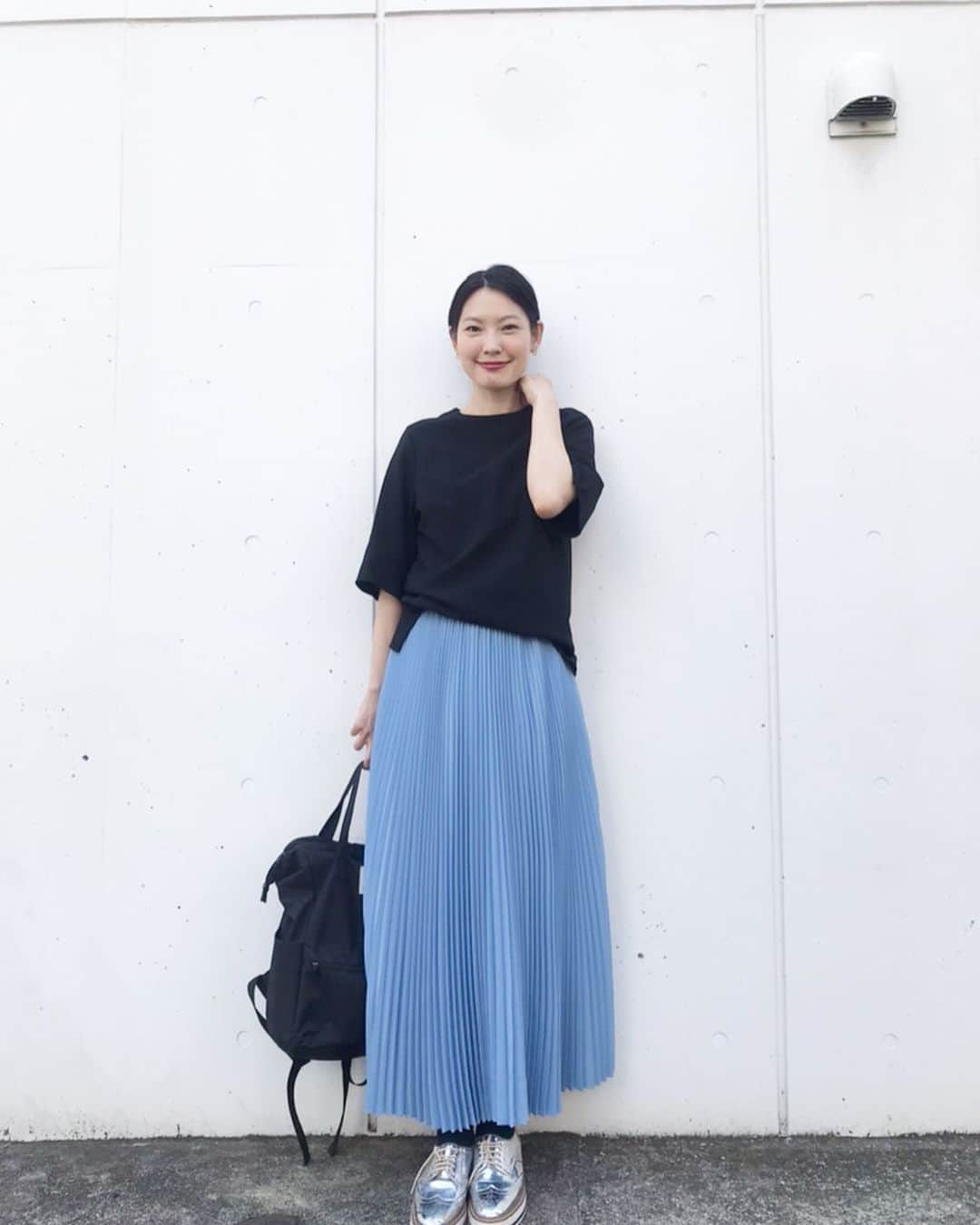 森貴美子さんのインスタグラム写真 - (森貴美子Instagram)「いつかの私服。上下ともにHYKE リュックは表紙を務めた宝島社からでているmozのムック本の✨ 靴はもう何年も履いてるZARAです。 🌻🌻🌻 #私服 #HYKE #ZARA #일본모델  #사복」6月21日 14時44分 - morikimi_morikimi
