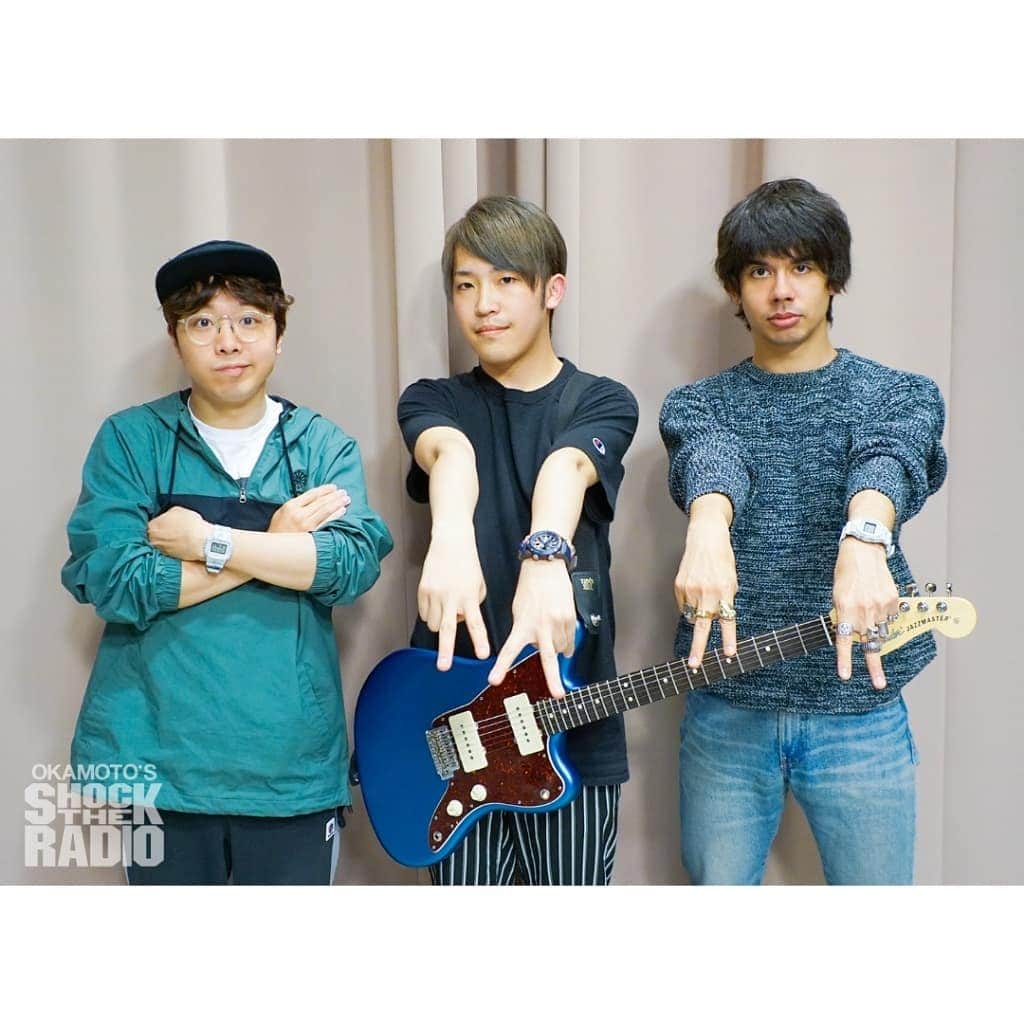 のインスタグラム：「【SHOCK THE RADIO 6/21】 今週のSHOCK THE RADIOは、ギタリスト・シンガーソングライターの山岸竜之介が登場！ 現在20歳にしてギタリスト歴17年という経歴を持つ山岸竜之介が選ぶ「未来に残したい逸品」とは…？ そして後半では、番組初となる生演奏を披露！様々なギタリストをも魅了するギタープレイは必聴です！  #okamotos #オカモトショウ #オカモトコウキ #山岸竜之介 #未来アジテーション #g_shock #radio #shocktheradio #tokyofm」