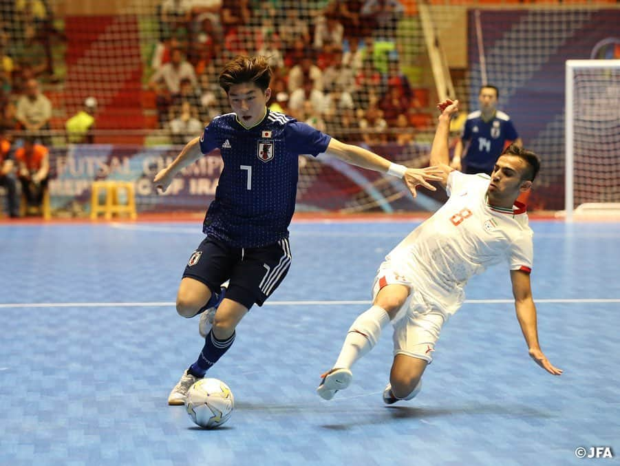 日本サッカー協会さんのインスタグラム写真 - (日本サッカー協会Instagram)「📸Match Photos ﻿ ・﻿ 決勝進出！！ U-20フットサル日本代表は、20日(木)に行われたAFC U-20フットサル選手権イラン2019の準決勝で、開催国であり前回王者のU-20フットサルイラン代表と対戦。延長までもつれる大激戦の末、日本は8-4で勝利しました。 ・﻿ 🏆AFC U-20フットサル選手権イラン2019﻿ 🆚U-20フットサルイラン代表🇮🇷 ・﻿ GK 1 #田淵広史﻿ FP 5 #畠山勇気﻿ FP 7 #髙橋裕大﻿ FP 11 #本石猛裕 ﻿ FP 14 #山田慈英﻿ ⚽得点者 ﻿ FP  8 #橋本澪良 FP  13 #大塚尋斗 FP  6 #大澤雅士 FP  11 #本石猛裕 FP  3 #井口凜太郎 FP  14 #山田慈英 FP  5 #畠山勇気 FP  12 #木村優太 ・﻿ #daihyo #jfa」6月21日 15時44分 - japanfootballassociation