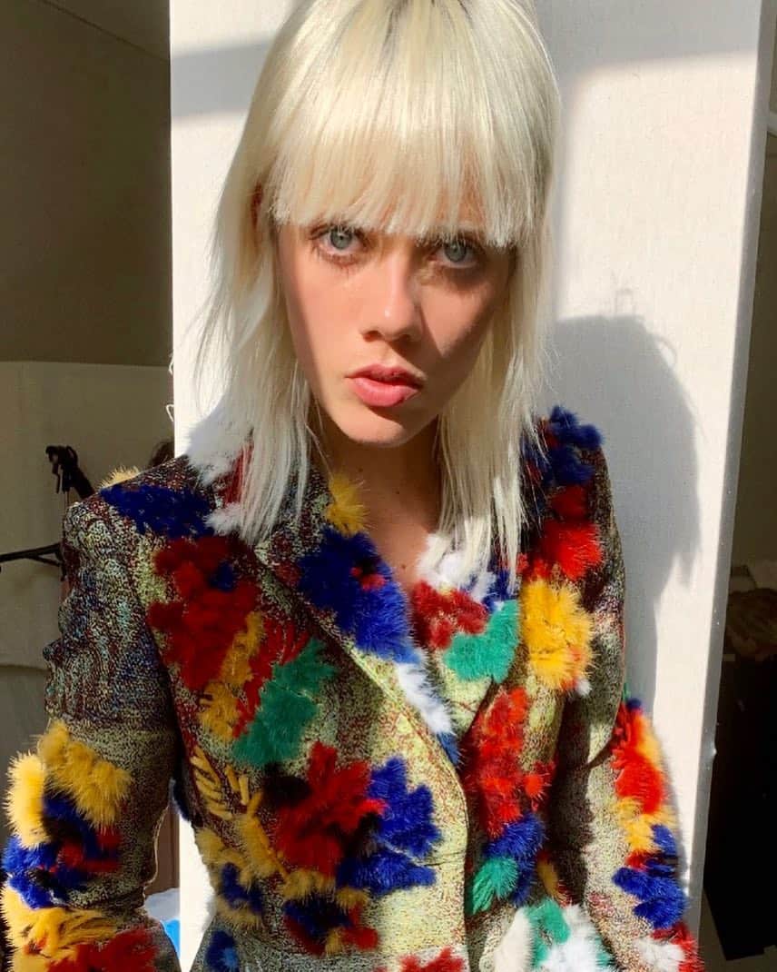 マリヤン・ジョンクマンのインスタグラム：「Dear Karl, I will never forget the little precious moments I had with you. A beautiful soul is never forgotten. Karl For Ever. ❤️ @karllagerfeld」