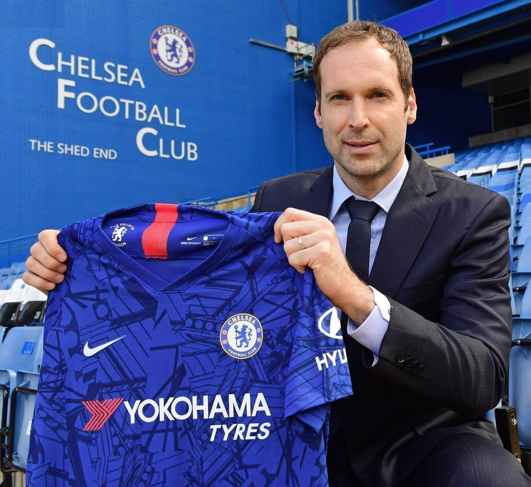 チェルシーFCさんのインスタグラム写真 - (チェルシーFCInstagram)「Welcome home, @petrcech! 🙌  The Chelsea legend returns to Stamford Bridge as our new Technical and Performance Advisor! #CFC #Chelsea」6月21日 17時05分 - chelseafc